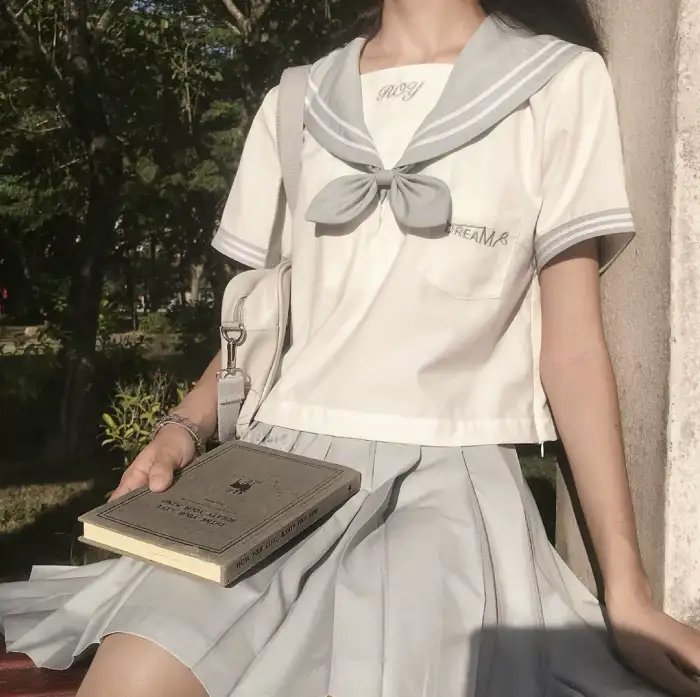 女销售勇闯时装周